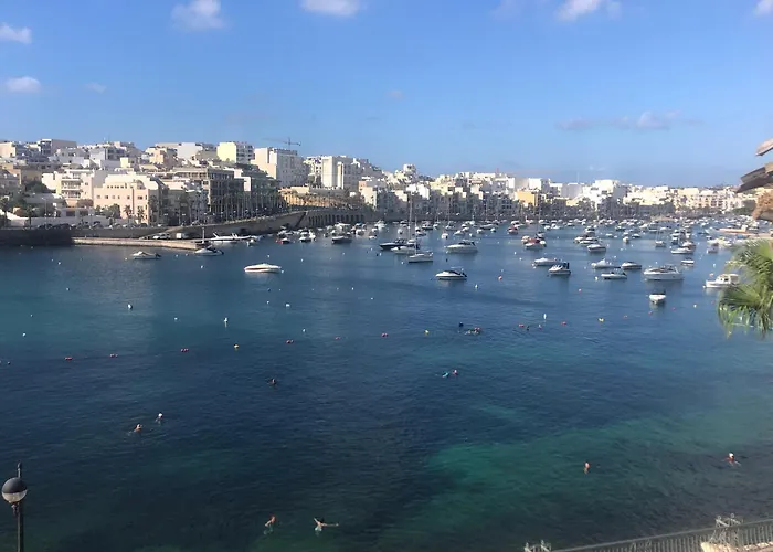 Private Garage Included - Sea Side