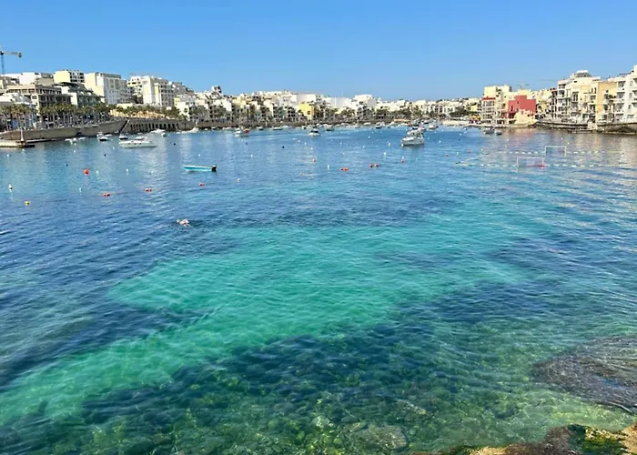 Private Garage Included - Sea Side Casa vacanze Marsaskala