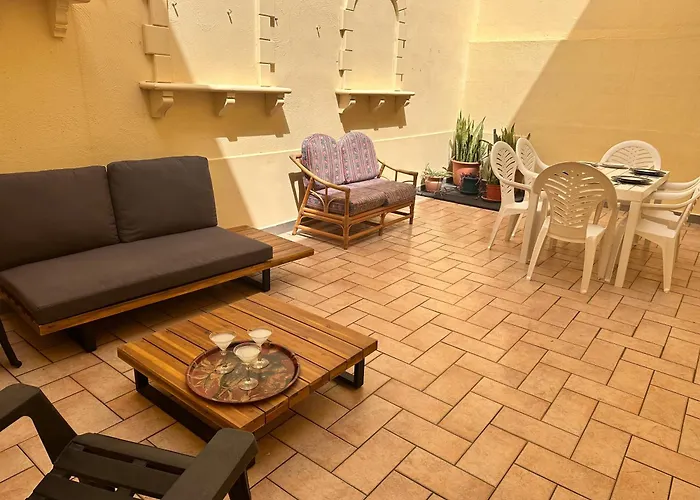 Private Garage Included - Sea Side Marsaskala