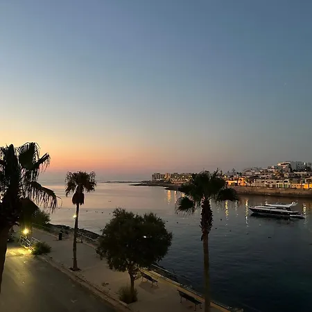 Private Garage Included - Sea Side Σπίτι διακοπών